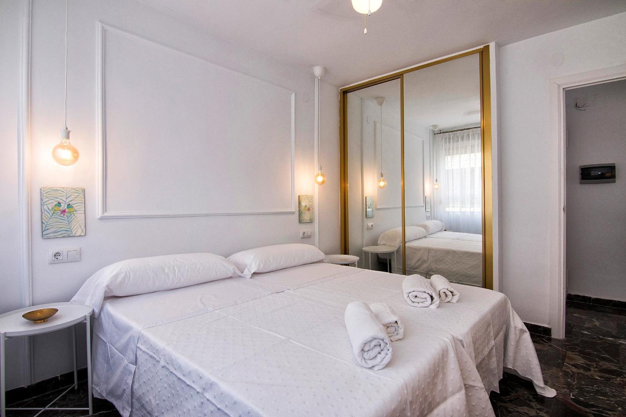 Tuguest Aben Humeya Apartment Гранада Екстериор снимка