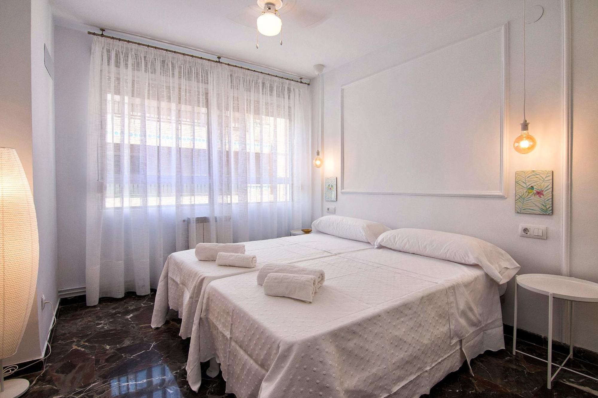 Tuguest Aben Humeya Apartment Гранада Екстериор снимка
